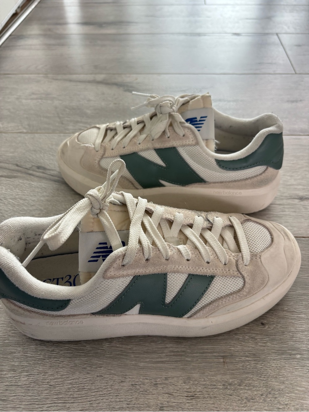 New BalanceCT302 'Light Green' Sneakers